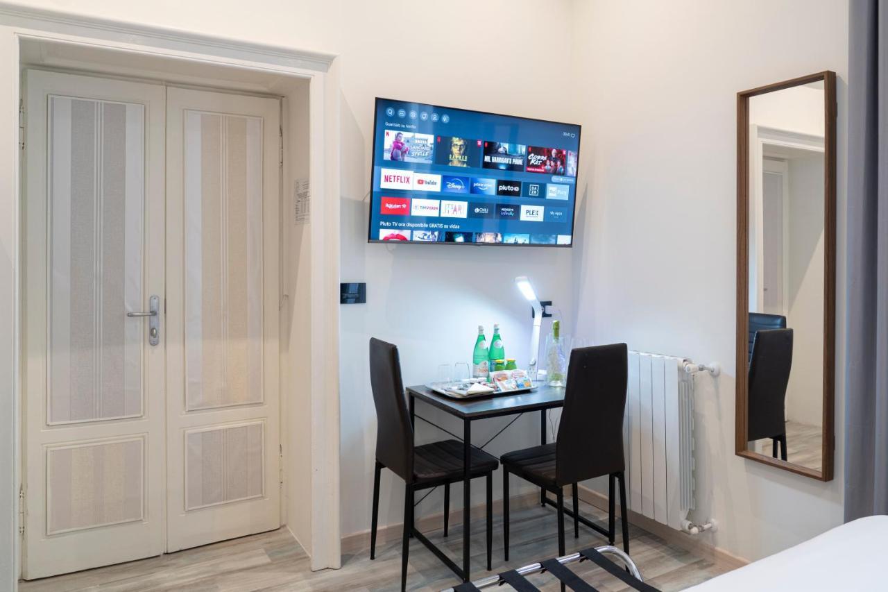 Varese Suites Eksteriør bilde